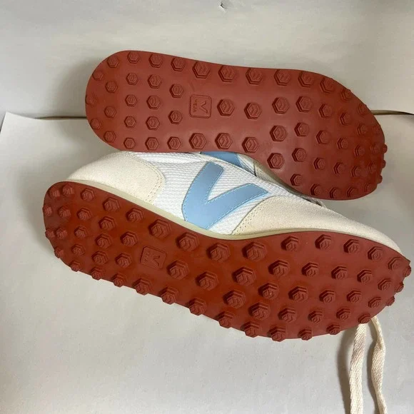 Veja Women's Sneakers in Cream and Blue - Picture 5 of 7